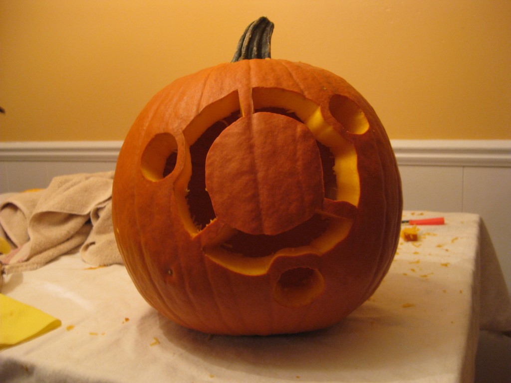 Dual-Boot Pumpkin Front (lights on)